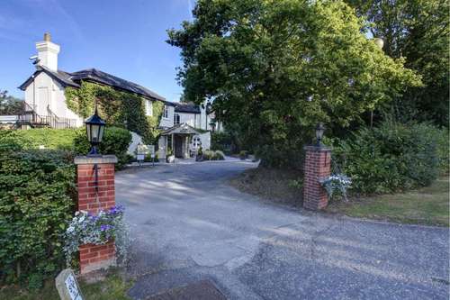 www.ivyhillhotel.co.uk