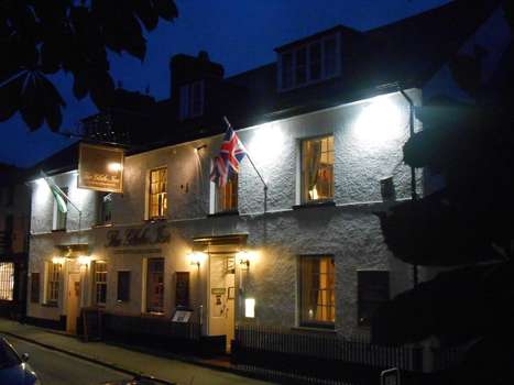 www.theglobeinnchagford.co.uk