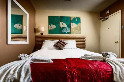 www.dockside-hotel.co.uk
