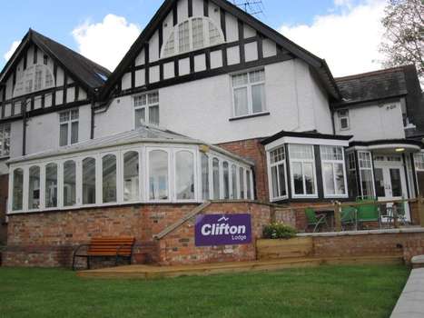 www.cliftonlodgehotel.co.uk