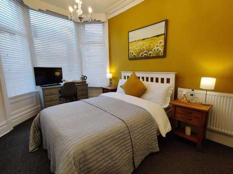 www.bradburysofblackpool.co.uk