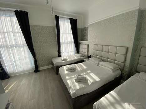 www.swintonhotel.com