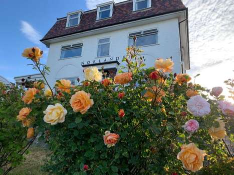 www.norlandshotel.co.uk