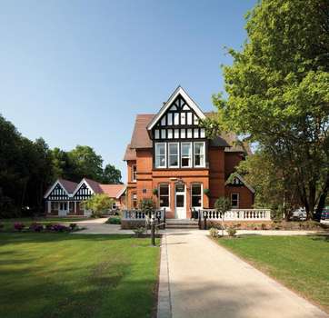 www.dowerhousehotel.co.uk