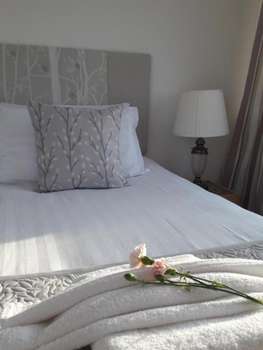 www.serenvilla.co.uk