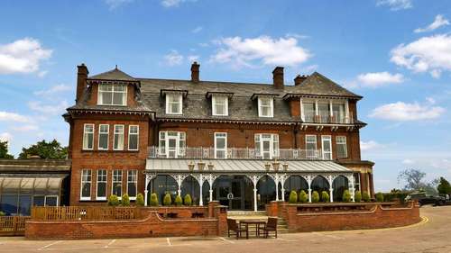 www.wherryhotel.com