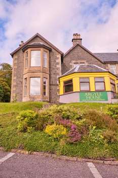 www.argyllhouseoban.com