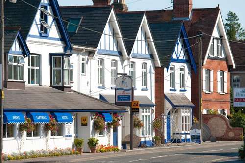 www.pennyfarthinghotel.co.uk
