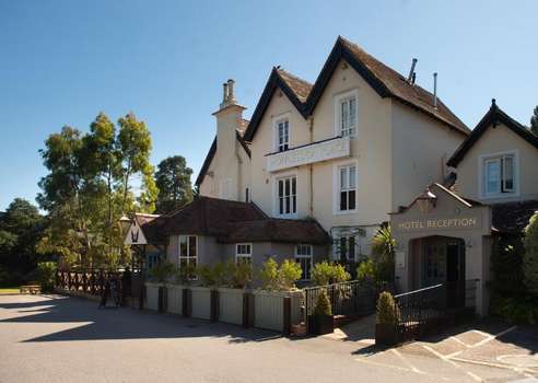 www.worplesdonplace.co.uk