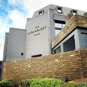 www.broadcrofthotel.com