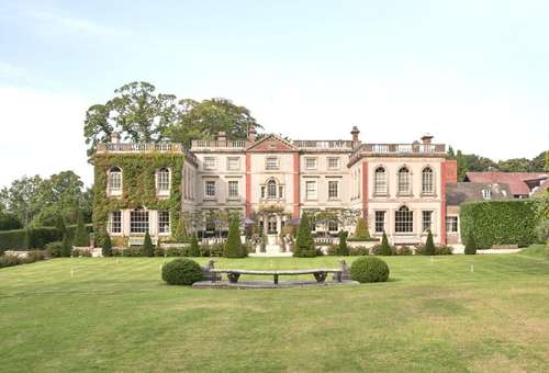 www.theelmshotel.co.uk