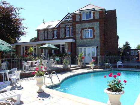 www.eastmounthotel.co.uk