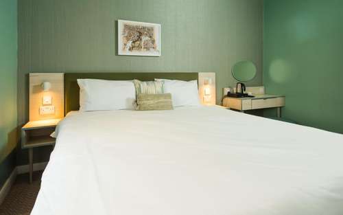 www.caringhotel.co.uk
