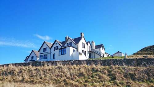 www.bettyhillhotel.com