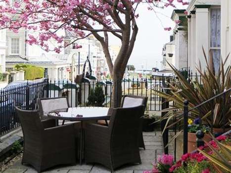 www.seaclyffe-hotel.co.uk