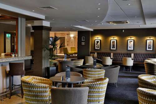 www.cresta-court.co.uk