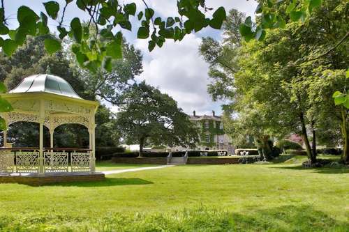 www.astonhallhotel.co.uk
