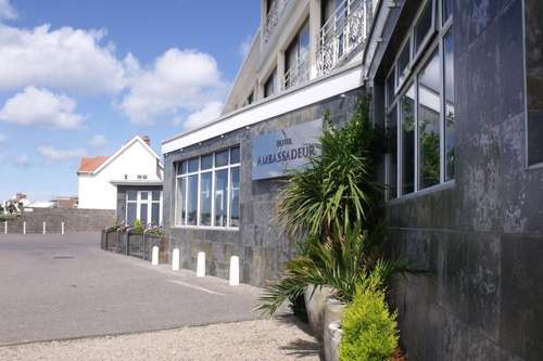 www.hotelambassadeur.co.uk