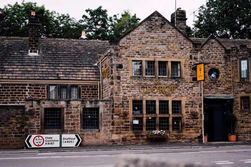 www.thegeorgehathersage.com