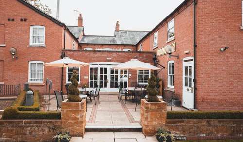 www.stratfordlimeshotel.com