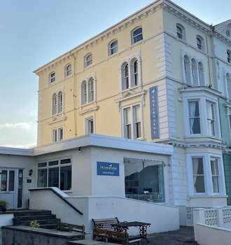 www.shelbournehotel.co.uk