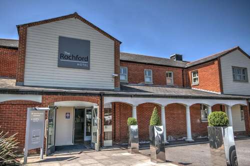 www.therochfordhotel.co.uk