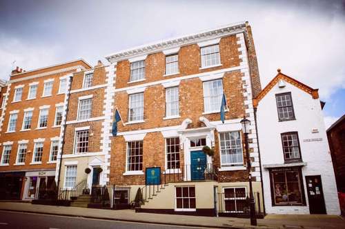 www.chestertownhouse.com