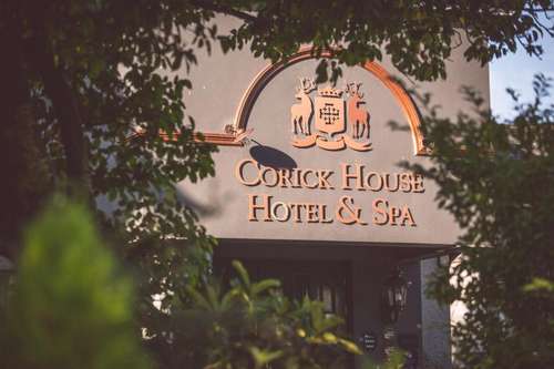 www.corickcountryhouse.com