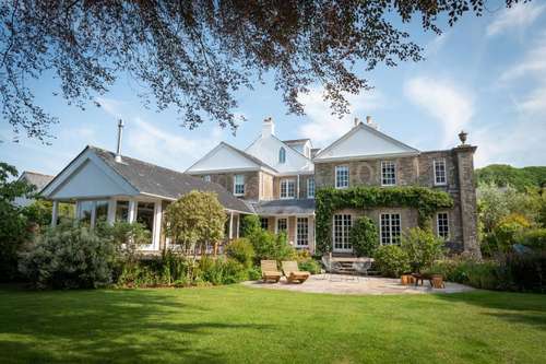 www.thewhitehousedevon.com