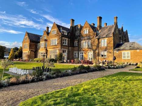 www.hartsfieldmanor.com