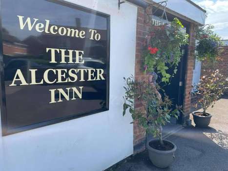 www.thealcesterinn.co.uk