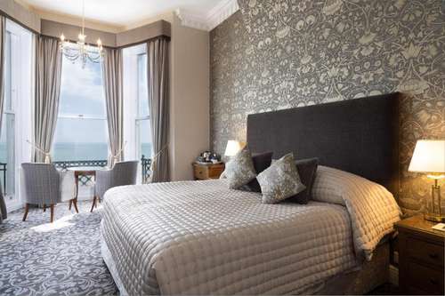 www.langhamhotel.co.uk