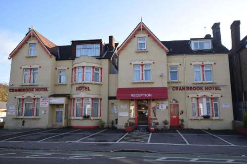 www.cranbrookhotel.com
