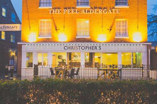 www.thepeelaldergate.com