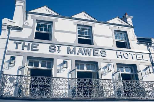 www.stmaweshotel.com
