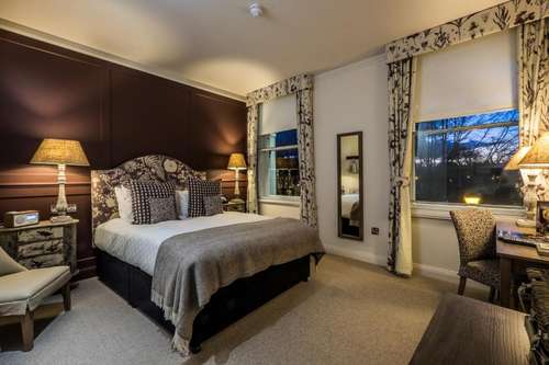 www.coachhotelkew.co.uk