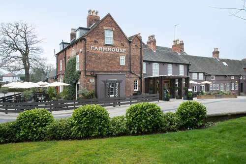 www.thefarmhouseatmackworth.com