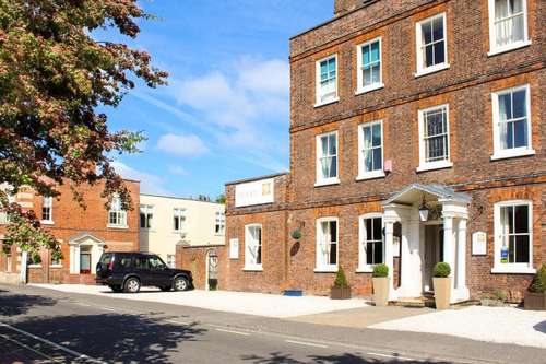 www.cleyhall.com