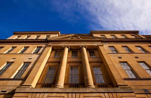 www.thegainsboroughbathspa.co.uk