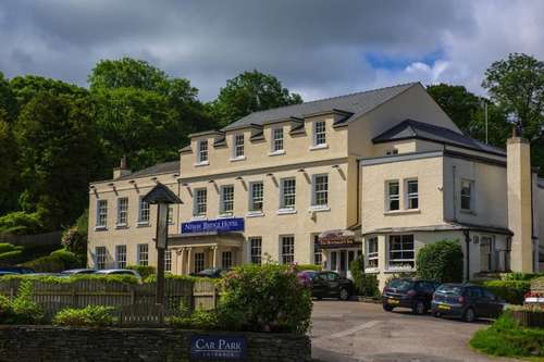 www.newbybridgehotel.co.uk