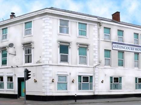 www.astoncourthotelderby.com