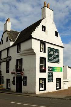 www.thegolfhotelcrail.com