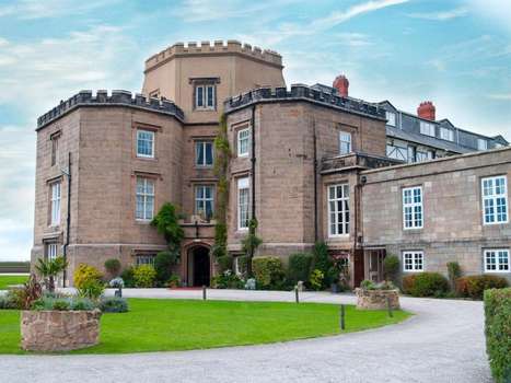 www.leasowecastle.com