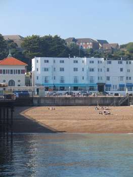 www.thewhiterockhotel.com
