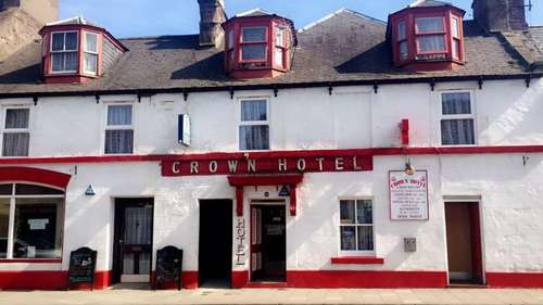 www.thecrownhotelinverbervie.co.uk