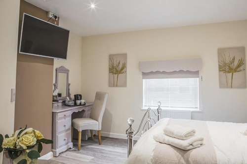 www.burlingtonhotelhull.co.uk