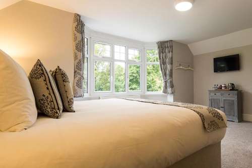 www.maplemanorhotel.co.uk