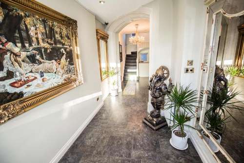 www.peacockhotel.com