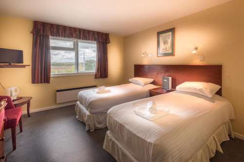 www.miltonkeyneshotel.com