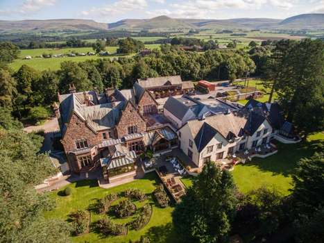 www.applebymanor.co.uk